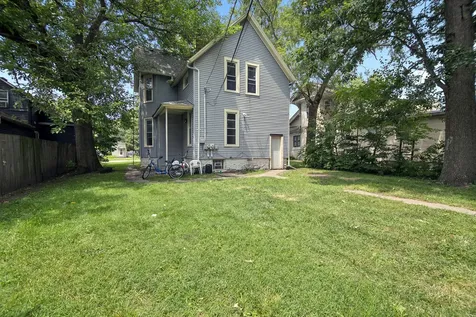 464 Harrison Avenue S Kankakee IL 60901