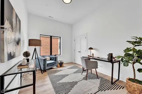 1612 West Hastings Street Chicago IL 60608