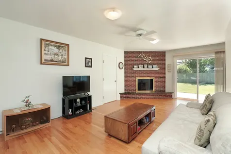 3123 Concord Court Northbrook IL 60062