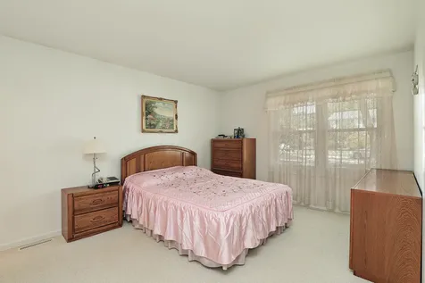 3123 Concord Court Northbrook IL 60062
