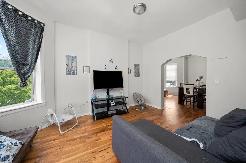 2857 West Polk Street Chicago IL 60612