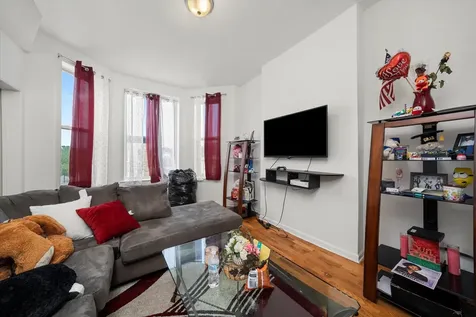 2857 West Polk Street Chicago IL 60612