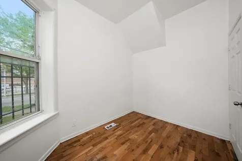 2857 West Polk Street Chicago IL 60612