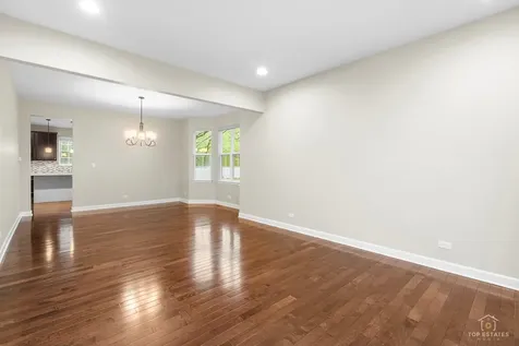 1551 East Olive Street Palatine IL 60074