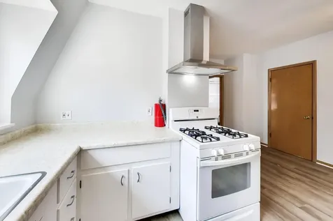 5419 North Monitor Avenue Chicago IL 60630