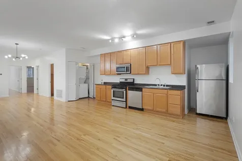 2014 West Superior Street Chicago IL 60622