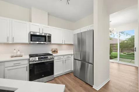 1508 North Waterbury Circle Palatine IL 60074