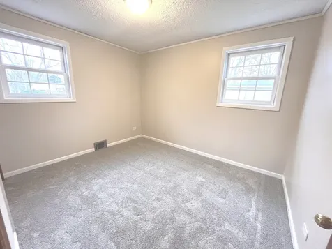 21406 South Jean Avenue Matteson IL 60443