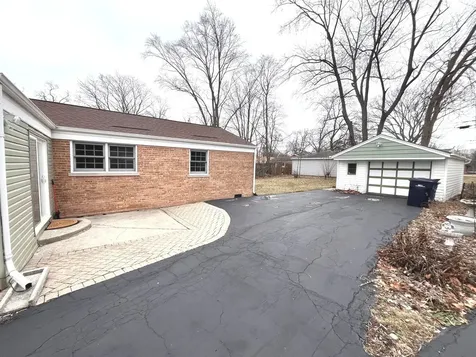 21406 South Jean Avenue Matteson IL 60443
