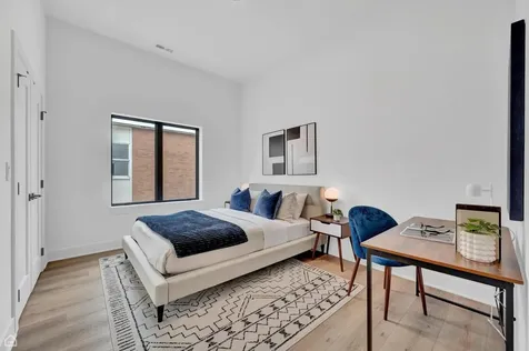 1625 West Hastings Street Chicago IL 60608