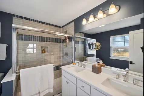 30W130 Wheeler Circle Warrenville IL 60563