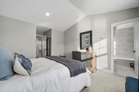 30W130 Wheeler Circle Warrenville IL 60563