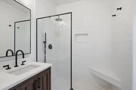 2901 North Wolcott Avenue Chicago IL 60657