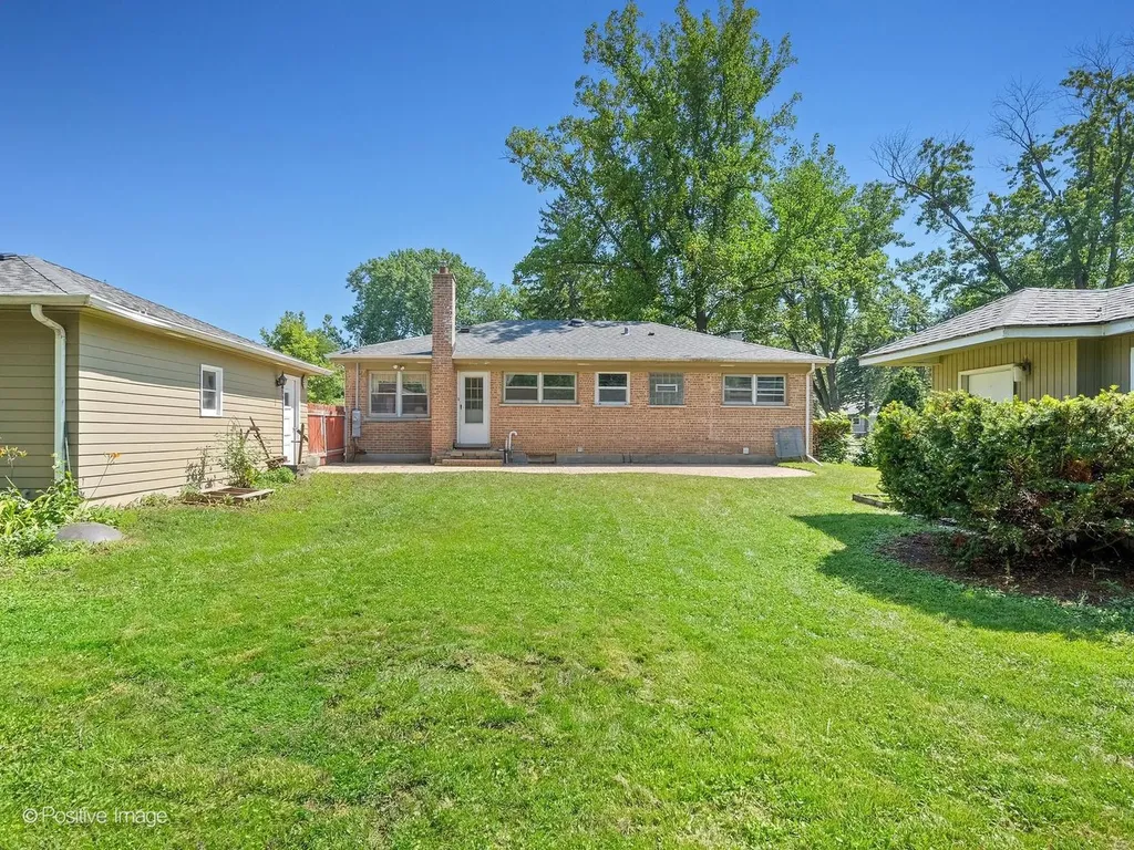 1019 Wakeman Avenue Wheaton IL 60187