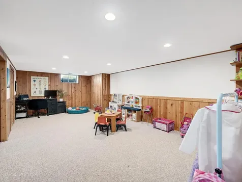 1019 Wakeman Avenue Wheaton IL 60187