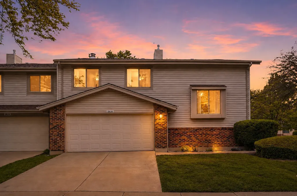 18630 Golfview Drive Hazel Crest IL 60429