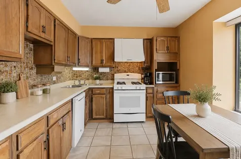 18630 Golfview Drive Hazel Crest IL 60429