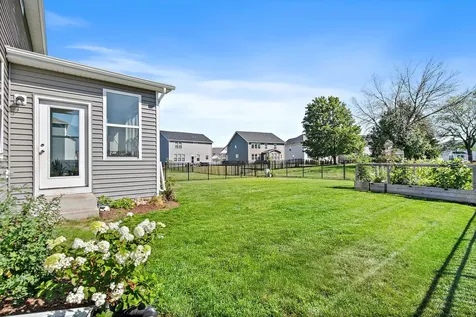 4131 Wanderlust Drive Algonquin IL 60102