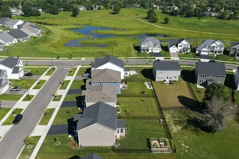 4131 Wanderlust Drive Algonquin IL 60102