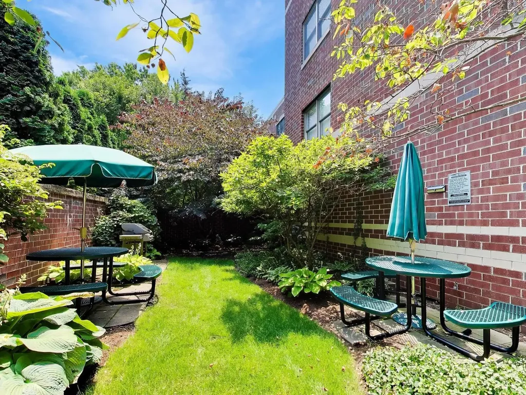 1107 Greenleaf Avenue Wilmette IL 60091