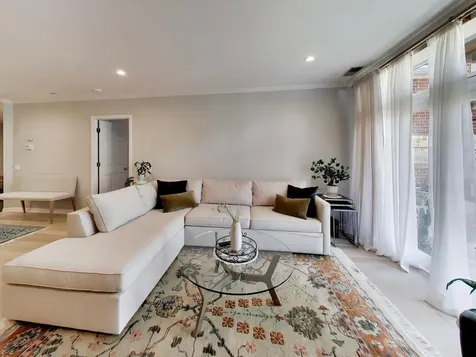 1107 Greenleaf Avenue Wilmette IL 60091