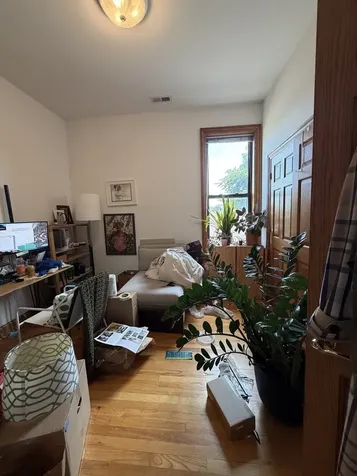 4051 North Kenmore Avenue Chicago IL 60613