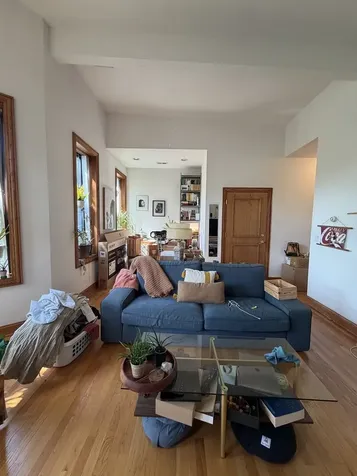 4051 North Kenmore Avenue Chicago IL 60613