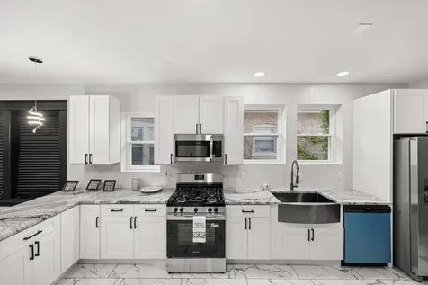 8251 South Carpenter Street Chicago IL 60620