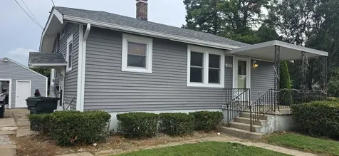 302 North 16th Street Charleston IL 61920