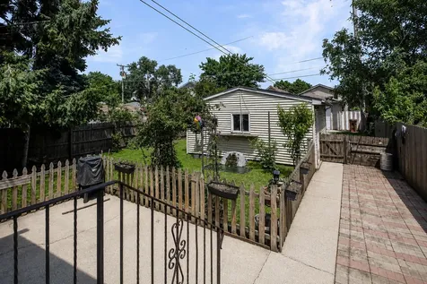 5441 South 74th Avenue Summit IL 60501
