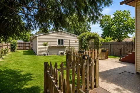 5441 South 74th Avenue Summit IL 60501