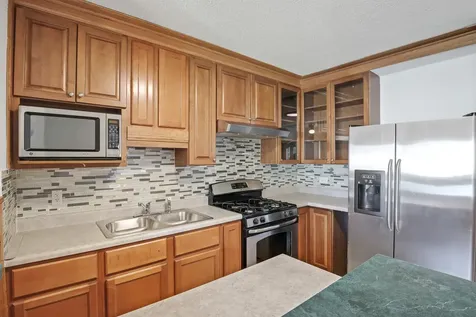5441 South 74th Avenue Summit IL 60501