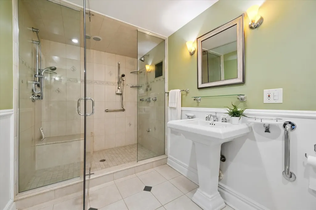 6418 Big Bear Court Indian Head Park IL 60525