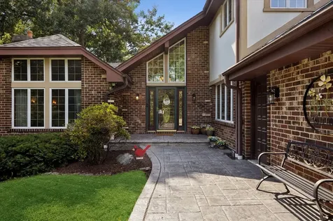 6418 Big Bear Court Indian Head Park IL 60525