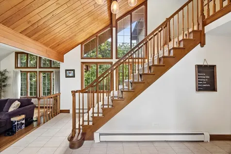 6418 Big Bear Court Indian Head Park IL 60525