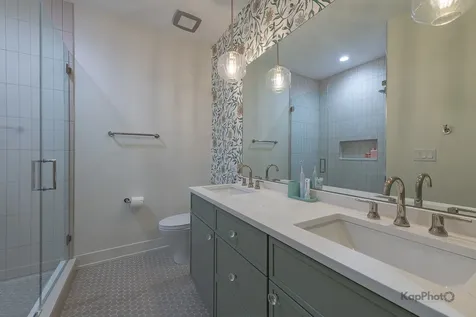 1117 West Monroe Street Chicago IL 60607