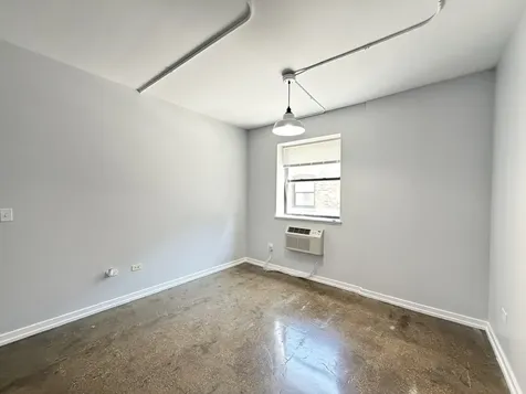 1136 West Wilson Avenue Chicago IL 60640