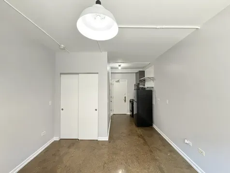 1136 West Wilson Avenue Chicago IL 60640