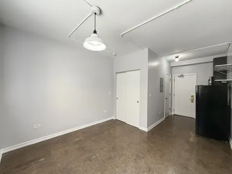 1136 West Wilson Avenue Chicago IL 60640