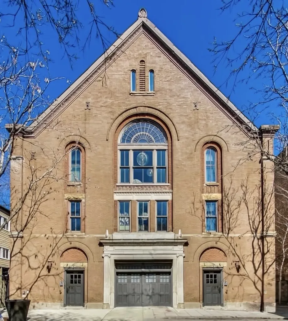 1547 North Leavitt Street Chicago IL 60622