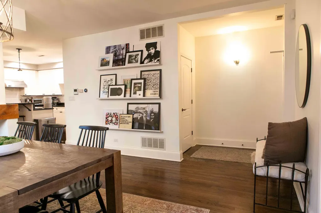 1547 North Leavitt Street Chicago IL 60622