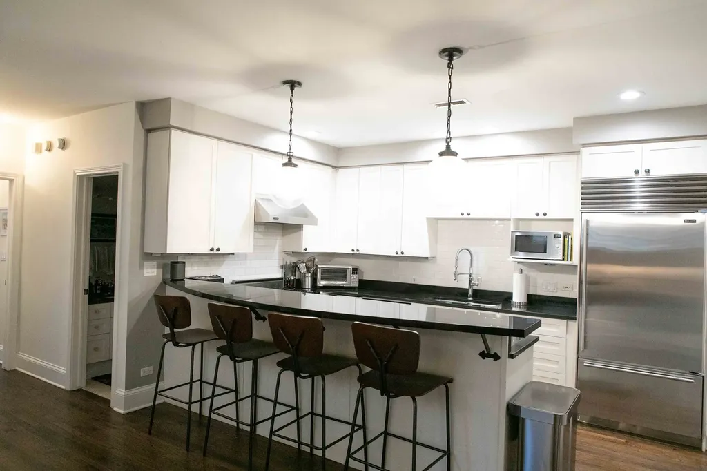 1547 North Leavitt Street Chicago IL 60622