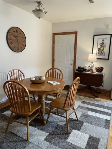4051 North Kenmore Avenue Chicago IL 60613