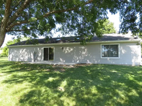 3451 Waterford Way Island Lake IL 60042