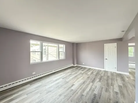 2057 East 72nd Street Chicago IL 60649