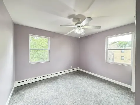 2057 East 72nd Street Chicago IL 60649