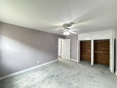 2057 East 72nd Street Chicago IL 60649