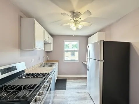 2057 East 72nd Street Chicago IL 60649