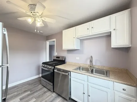 2057 East 72nd Street Chicago IL 60649