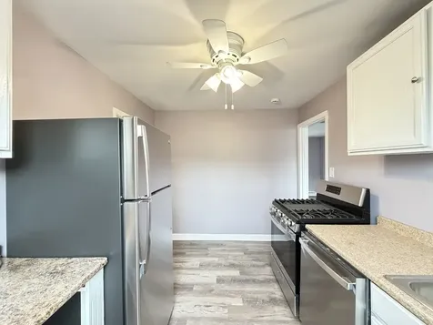 2057 East 72nd Street Chicago IL 60649